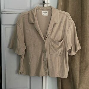 Abercrombie & Fitch beige terry cloth short sleeve button down size medium